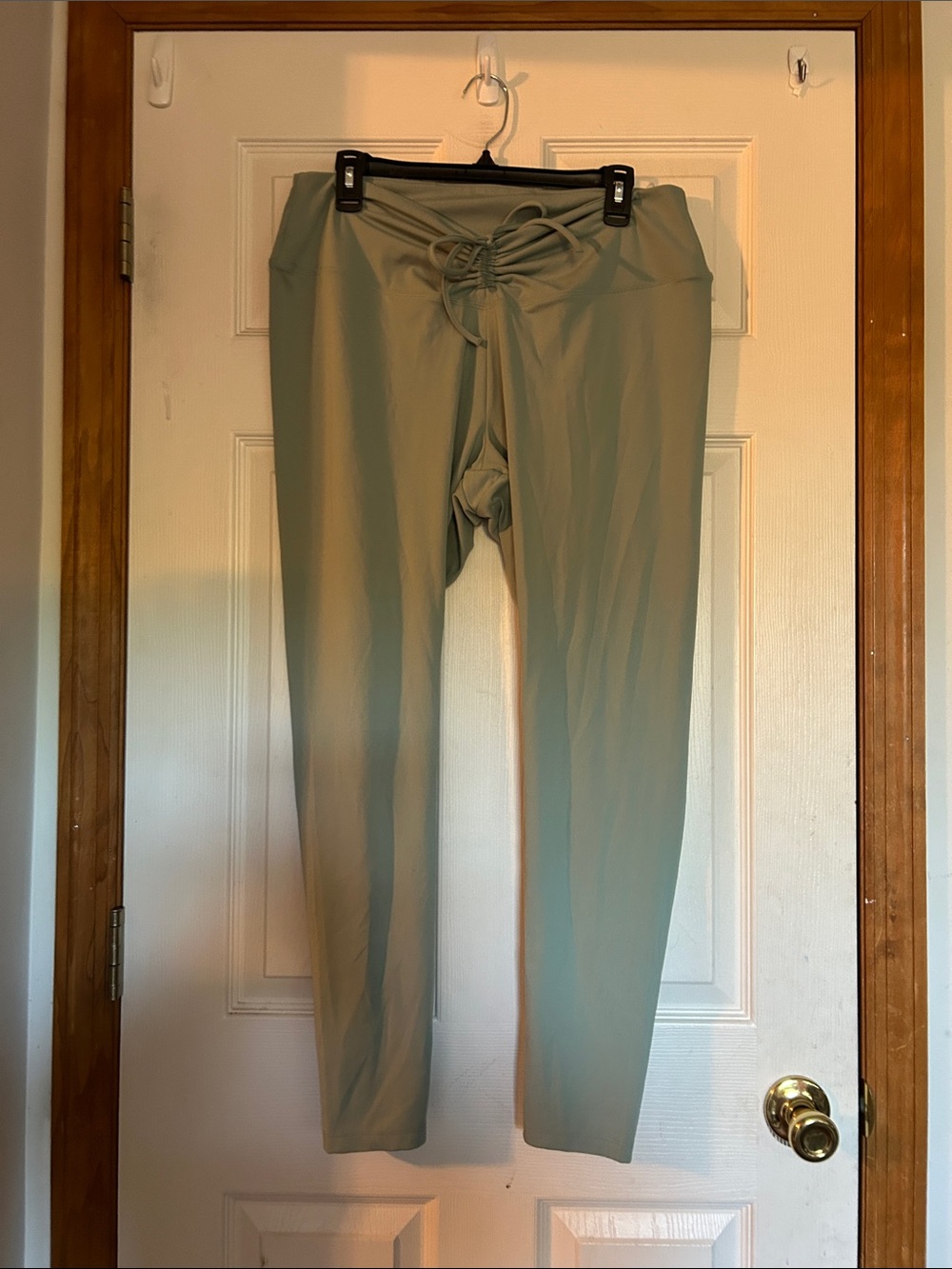 Women’s Mint Green Yoga Active Pants